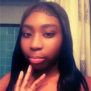 Meet your Posher, Rashia